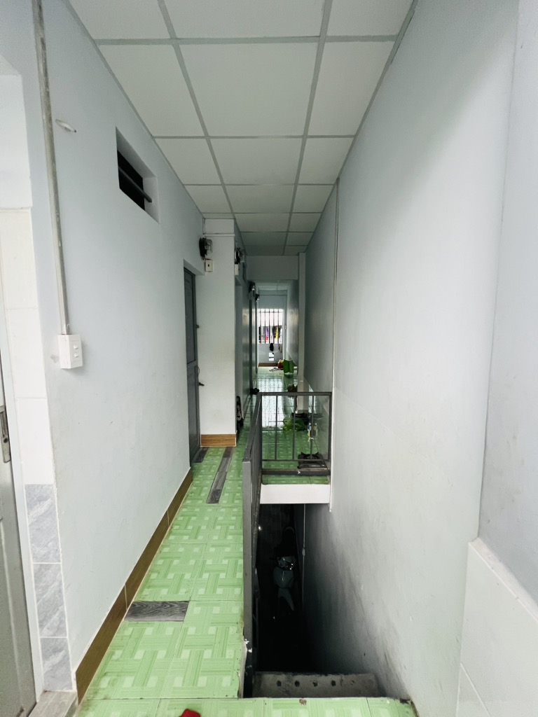 Cần bán nhà 2 mặt tiền đường Tên Lửa Q.Bình Tân, DT 61m2, Giá nhỉn 6 tỷ hàng hiếm